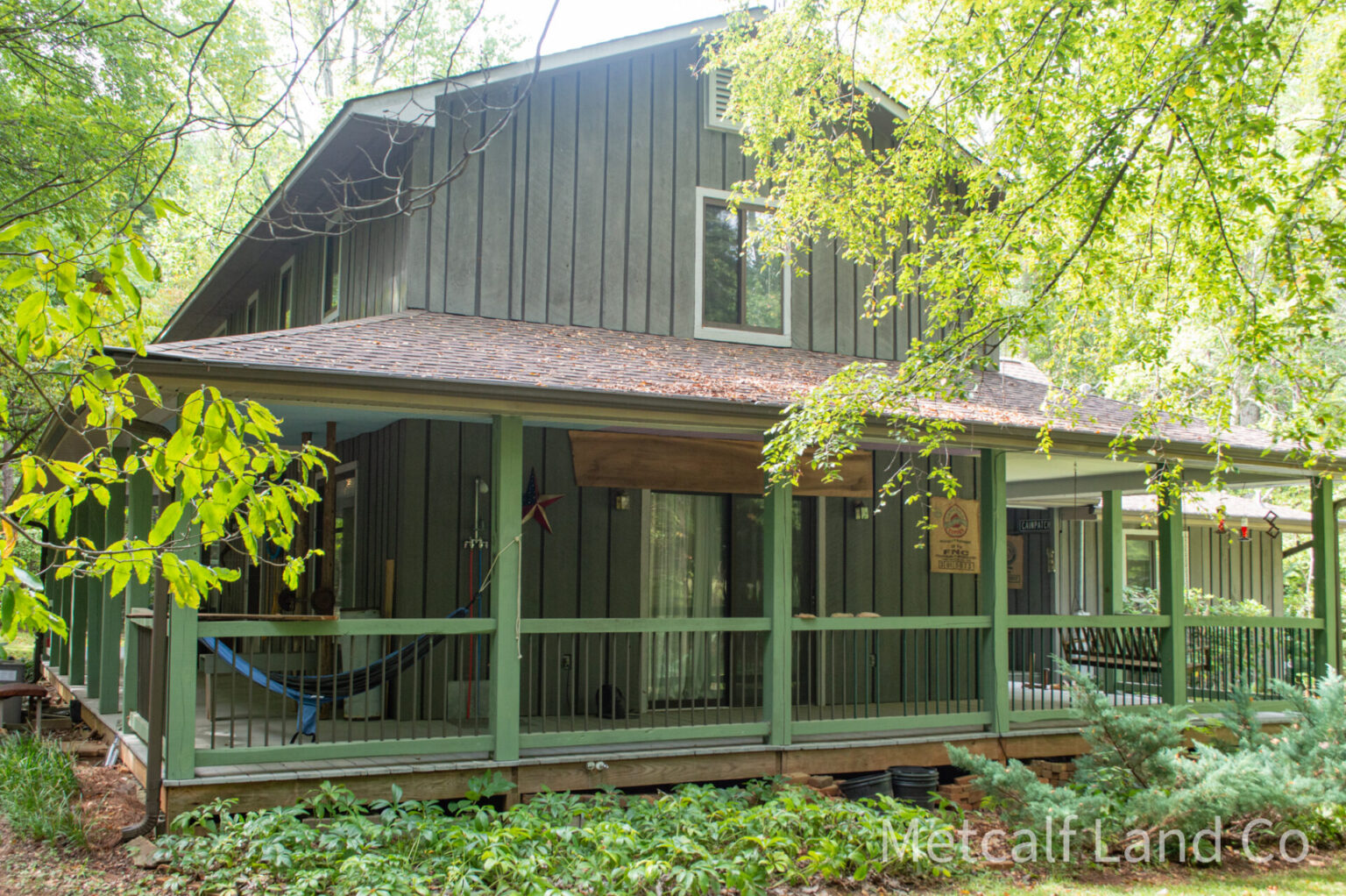 Private Estate on 15 Acres Located in Spartanburg Metcalf Land